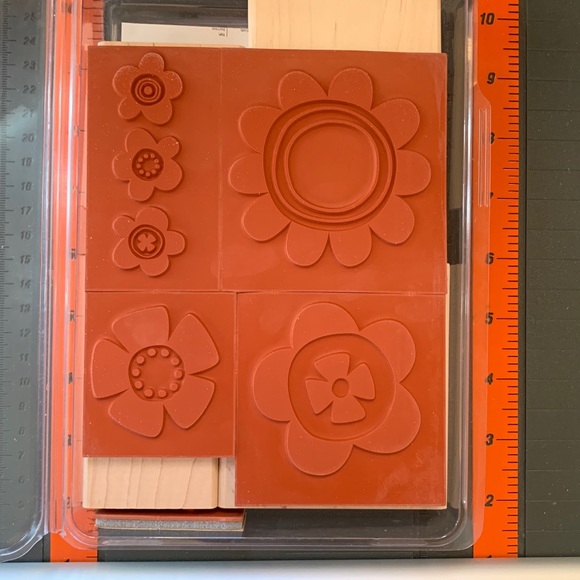 Stampin’ Up! BIG BLOOMS - Picture 2 of 5